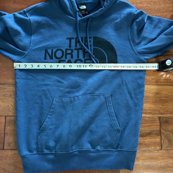 Men's The North Face Blue Hoodie Sweatshirt Size Small - Picture 6 of 7